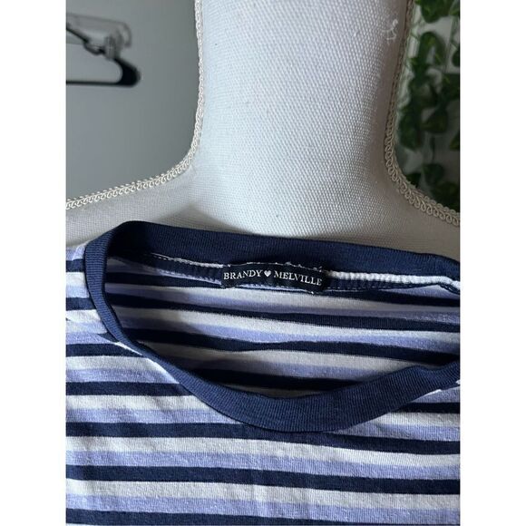 Brandy Melville Purple White Stripe Crew Neck Crop Top Tee Size Small - Picture 4 of 5